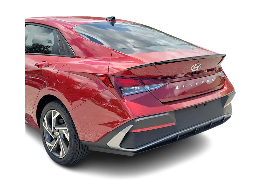 Thumbnail: 2025 Hyundai Elantra - 18