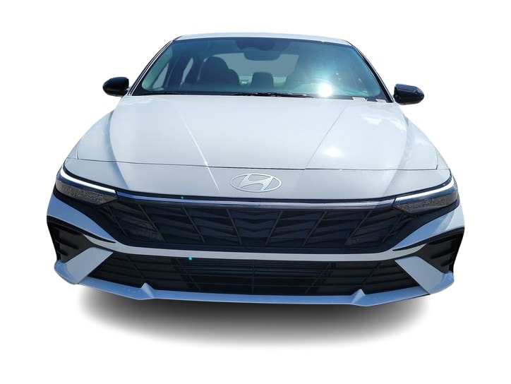 Thumbnail: 2026 Hyundai Elantra - 4