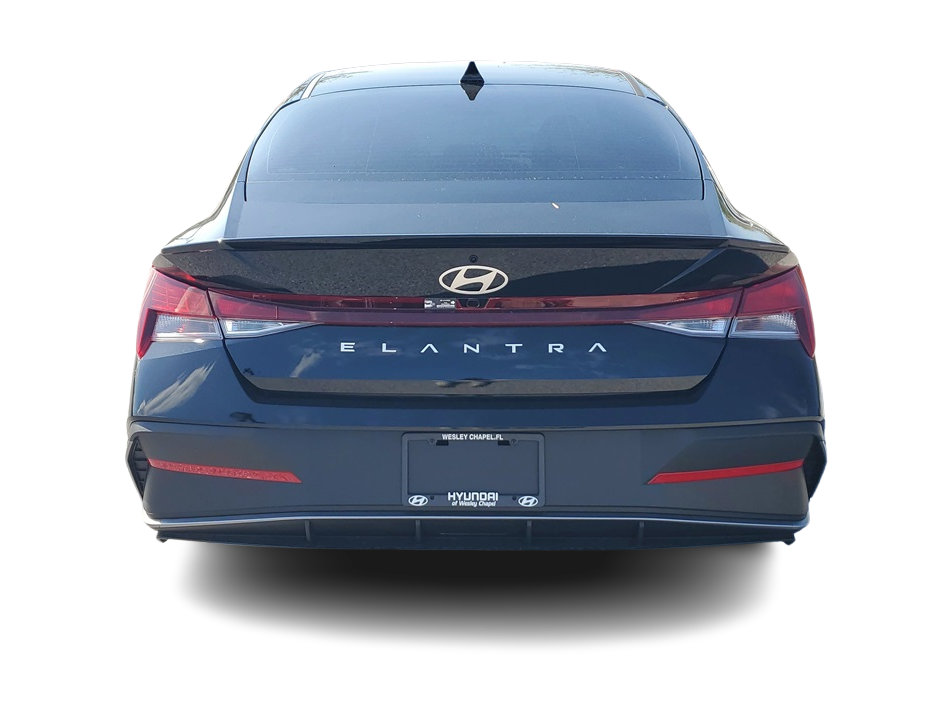 Thumbnail: 2026 Hyundai Elantra - 4