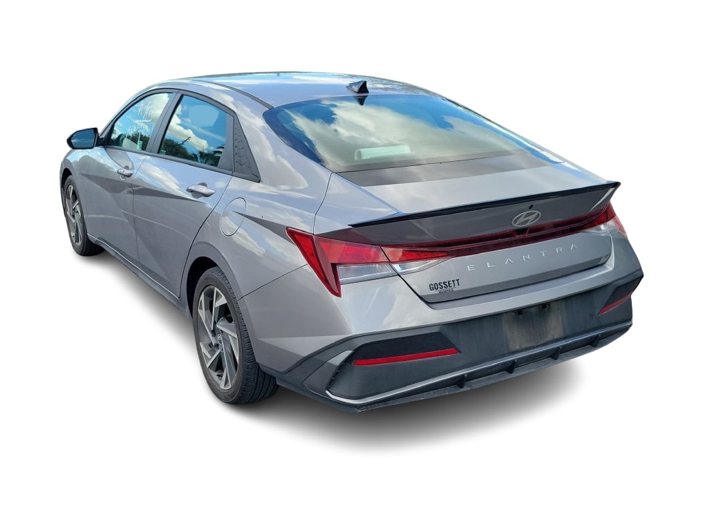 Thumbnail: 2025 Hyundai Elantra - 3
