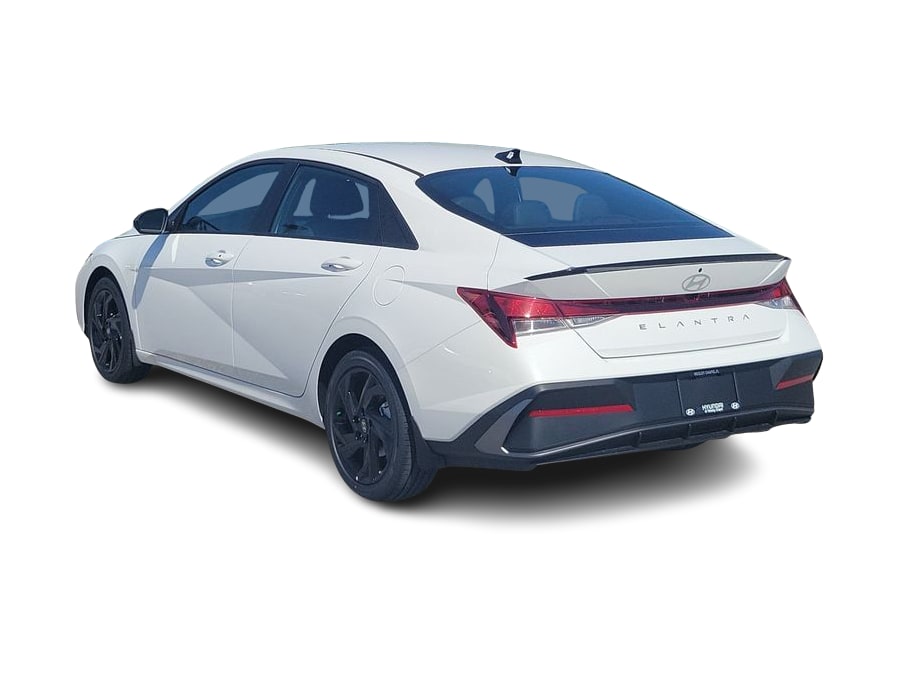 Thumbnail: 2026 Hyundai Elantra - 4