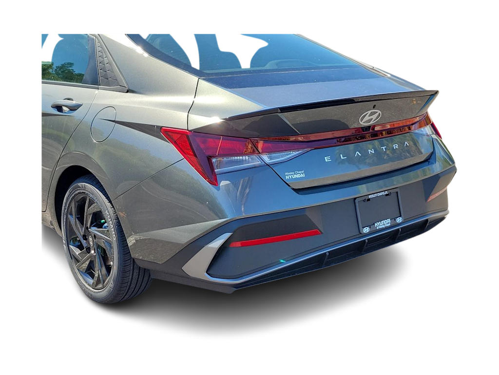 Thumbnail: 2026 Hyundai Elantra - 18