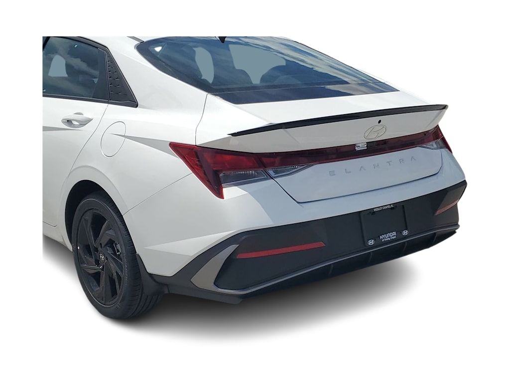 Thumbnail: 2026 Hyundai Elantra - 16