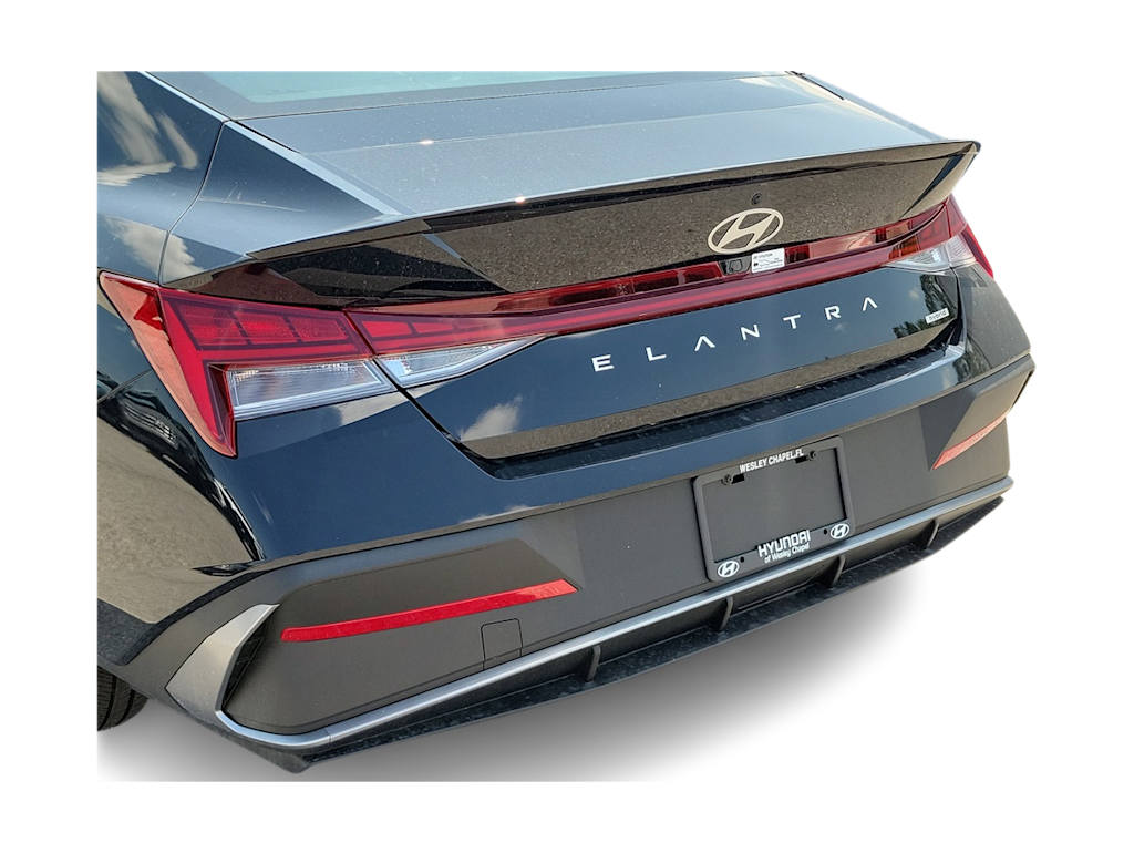 Thumbnail: 2025 Hyundai Elantra - 19