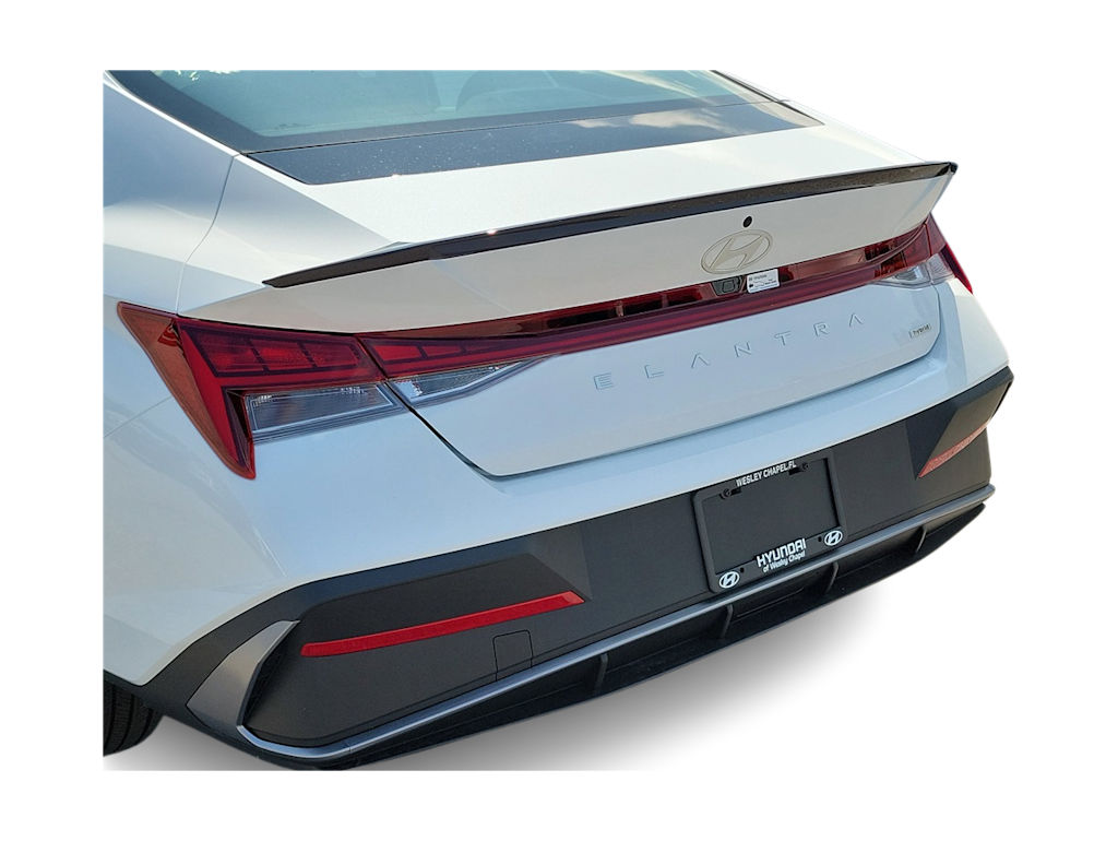 Thumbnail: 2025 Hyundai Elantra - 4