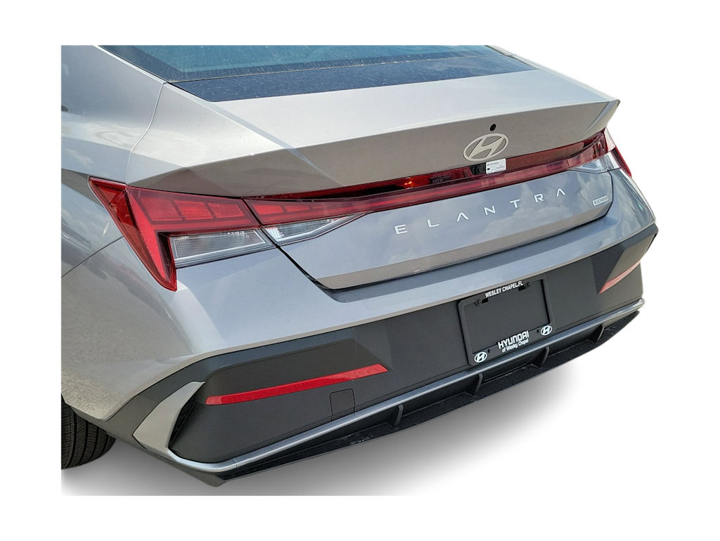 Thumbnail: 2025 Hyundai Elantra - 4