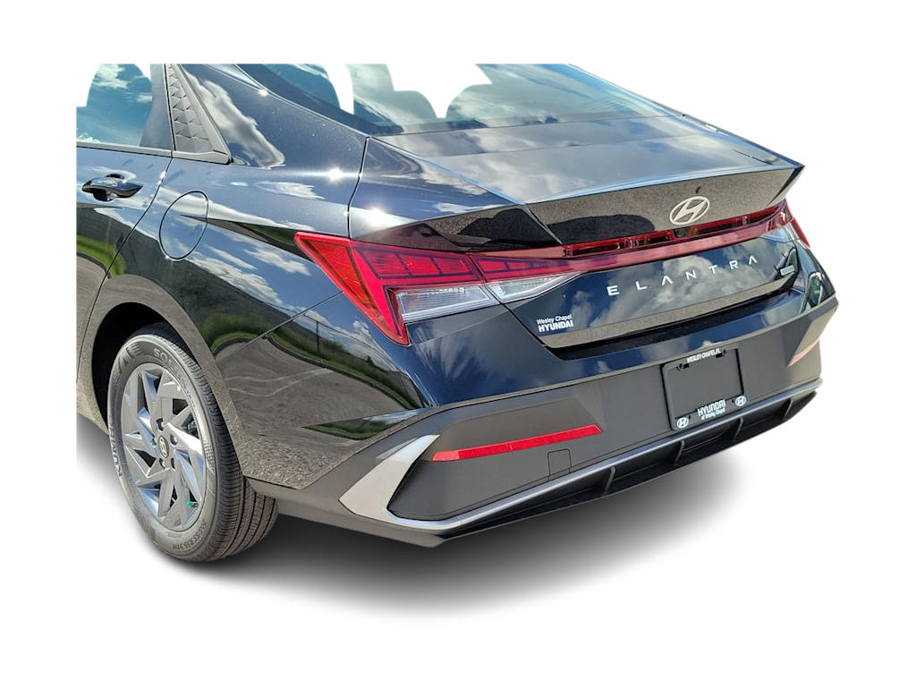 Thumbnail: 2026 Hyundai Elantra - 19