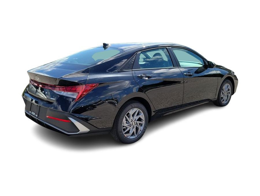 Thumbnail: 2026 Hyundai Elantra - 16