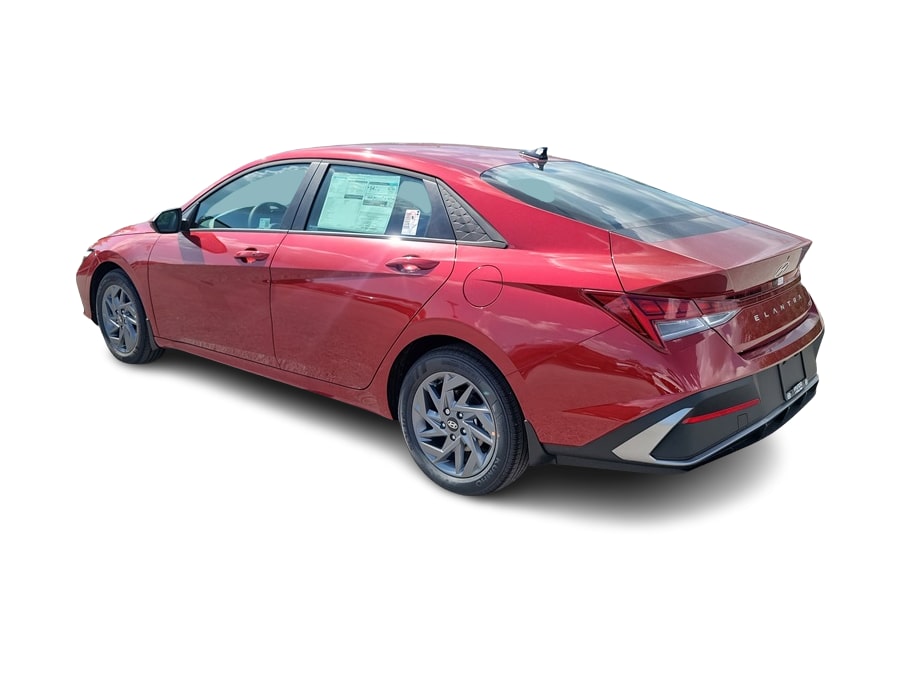 Thumbnail: 2025 Hyundai Elantra - 3