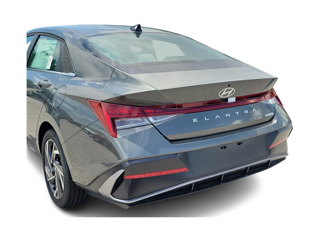 Thumbnail: 2025 Hyundai Elantra - 19