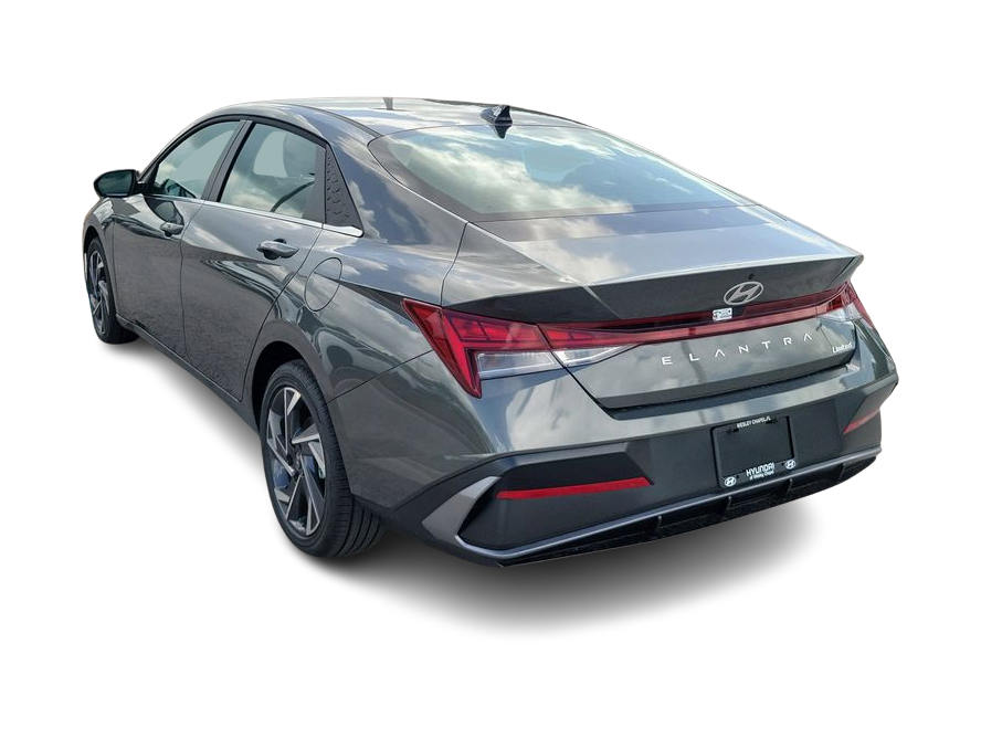 Thumbnail: 2026 Hyundai Elantra - 3