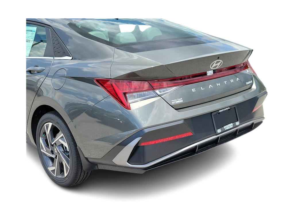 Thumbnail: 2026 Hyundai Elantra - 19