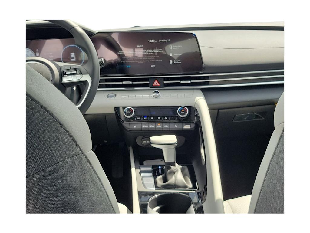 Thumbnail: 2026 Hyundai Elantra - 4