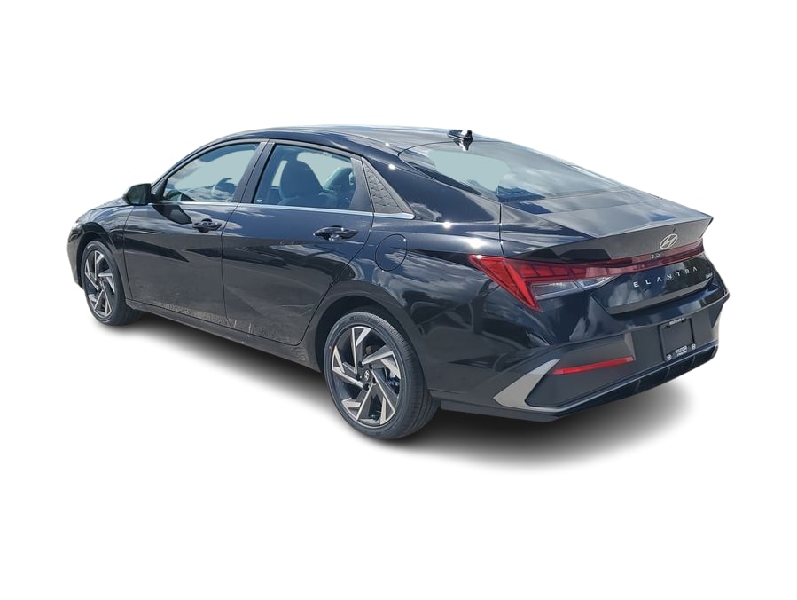 Thumbnail: 2026 Hyundai Elantra - 3