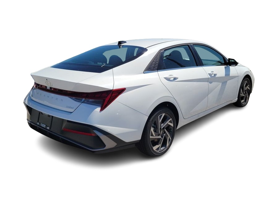 Thumbnail: 2026 Hyundai Elantra - 17