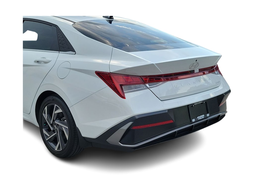 Thumbnail: 2025 Hyundai Elantra - 19