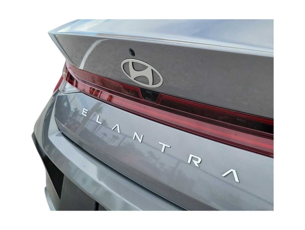 Thumbnail: 2024 Hyundai Elantra - 16