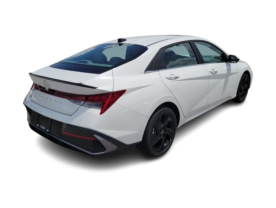 Thumbnail: 2026 Hyundai Elantra - 17