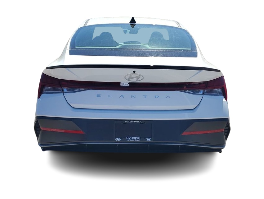 Thumbnail: 2026 Hyundai Elantra - 4