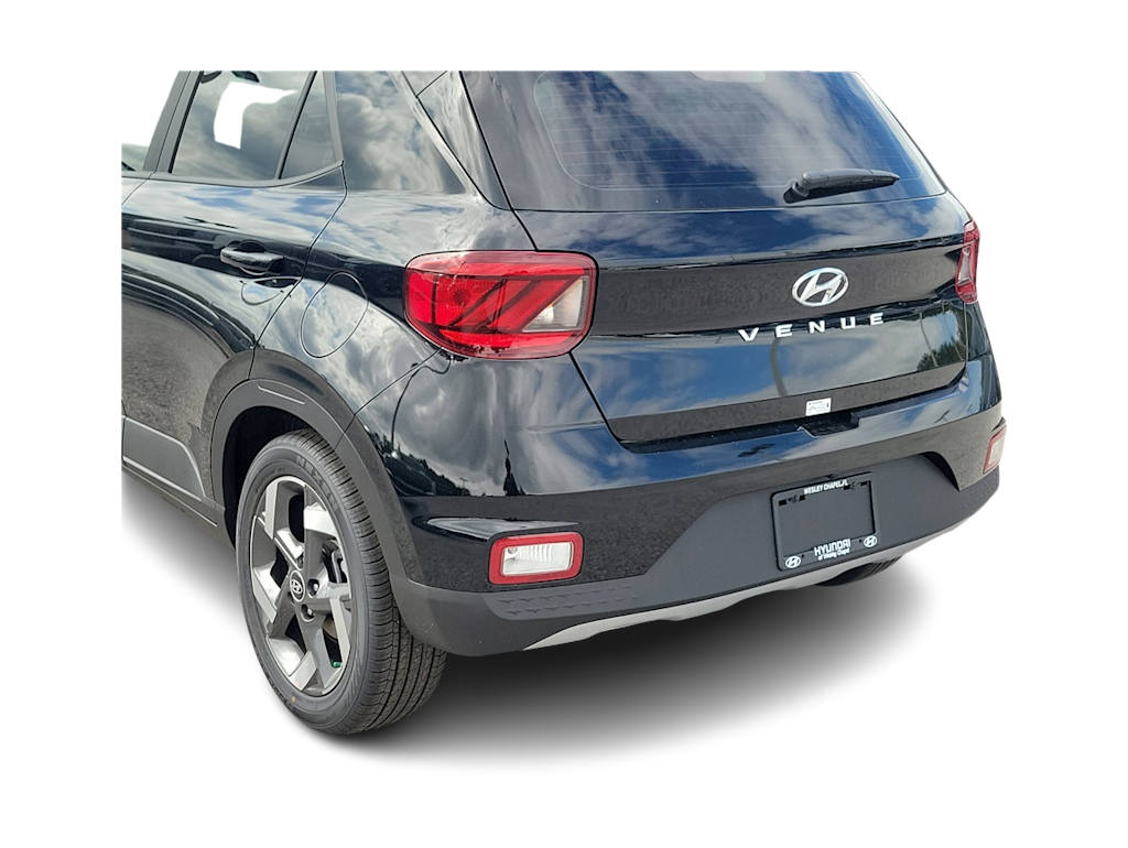 Thumbnail: 2026 Hyundai Venue - 18