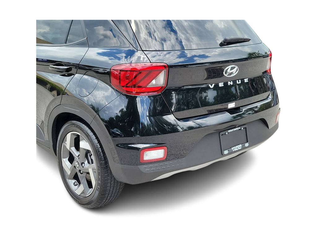 Thumbnail: 2025 Hyundai Venue - 17