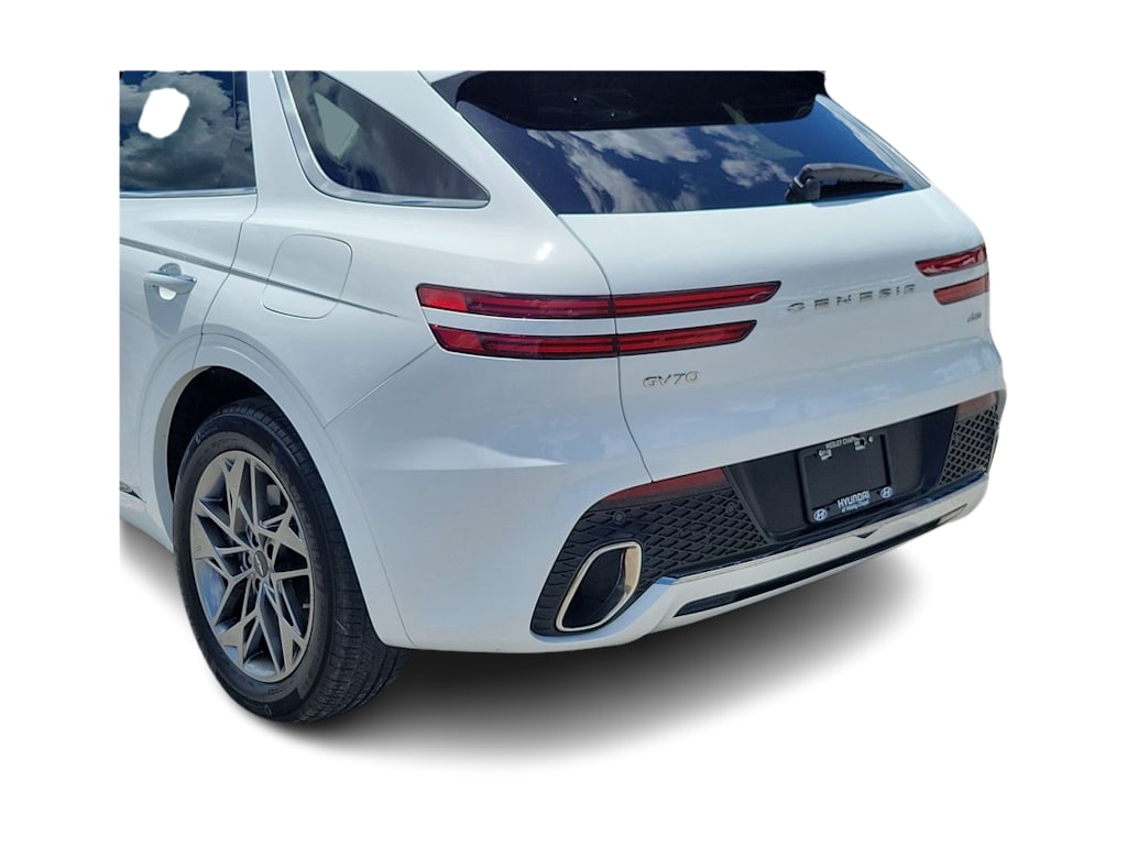 Thumbnail: 2023 Genesis GV70 - 20
