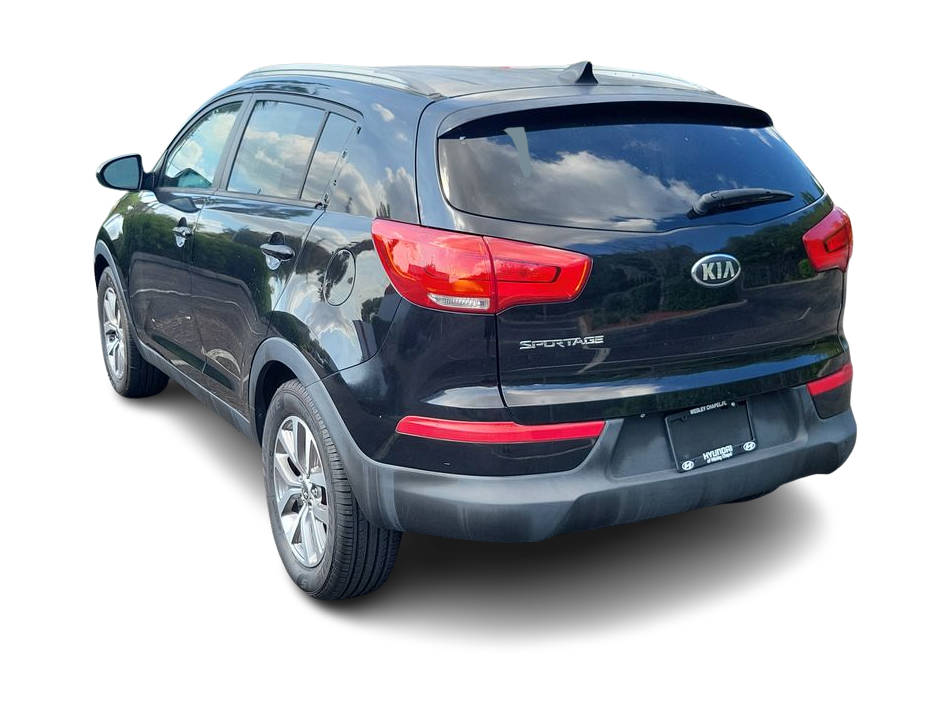 Thumbnail: 2015 Kia Sportage - 3