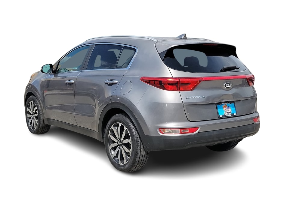 Thumbnail: 2018 Kia Sportage - 3