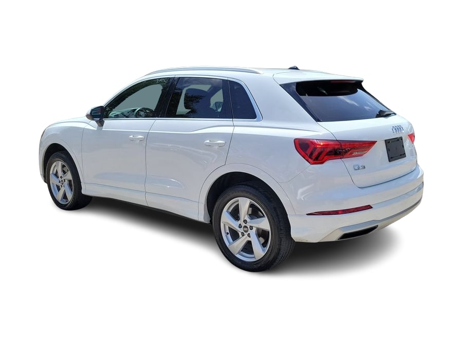 Thumbnail: 2021 Audi Q3 - 3