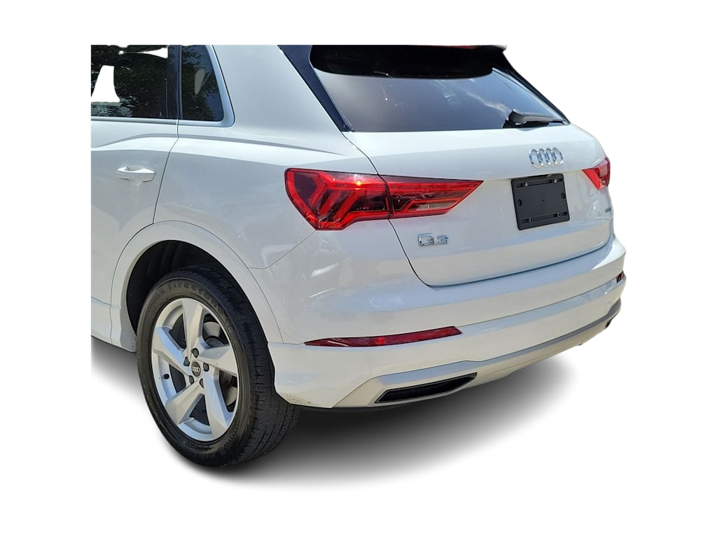 Thumbnail: 2021 Audi Q3 - 19