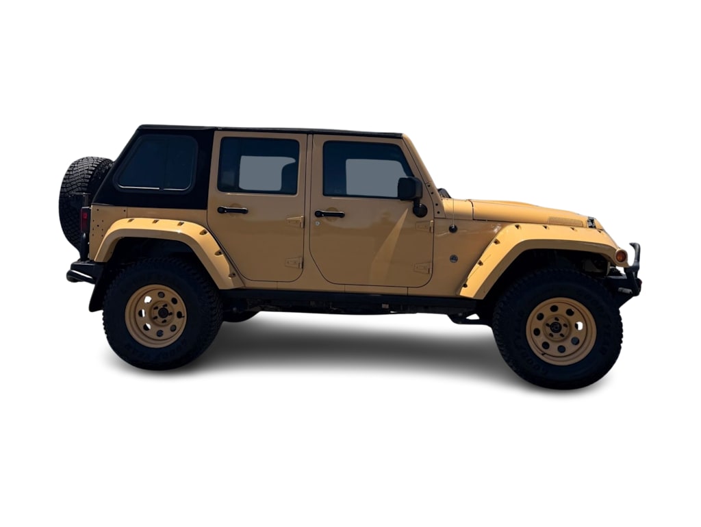 Thumbnail: 2014 Jeep Wrangler - 16