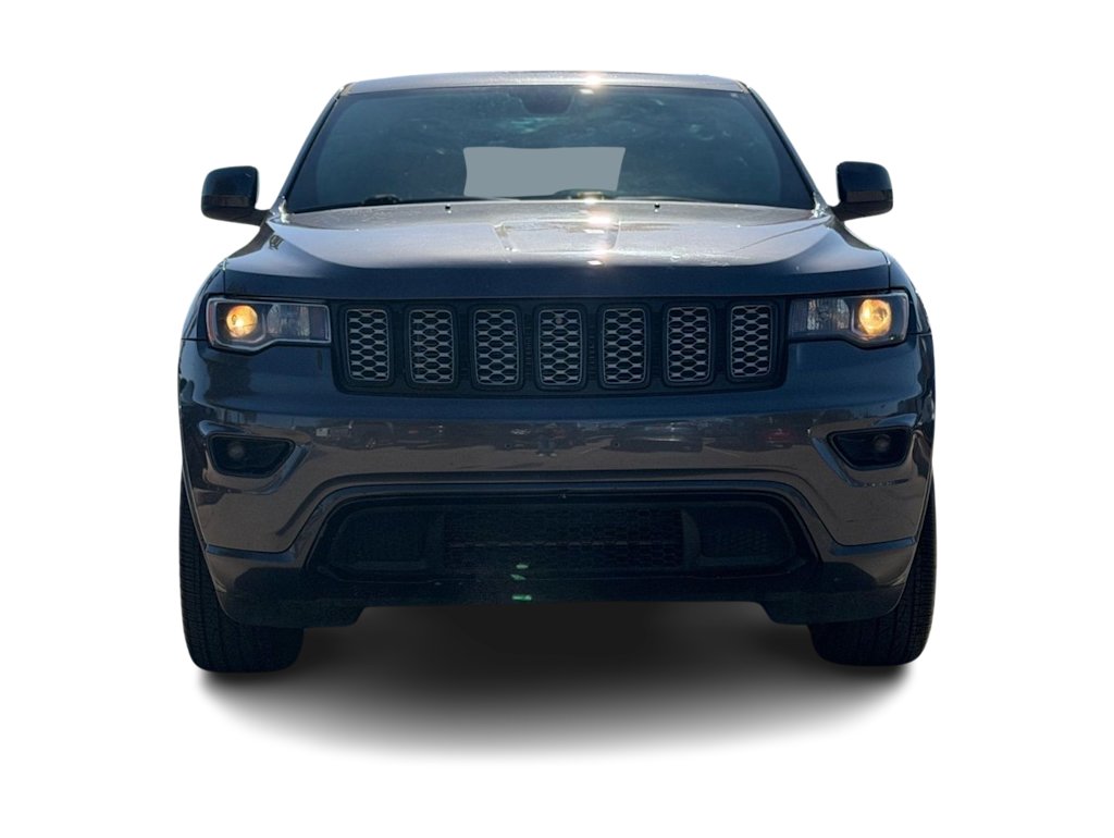 Thumbnail: 2018 Jeep Grand Cherokee - 6