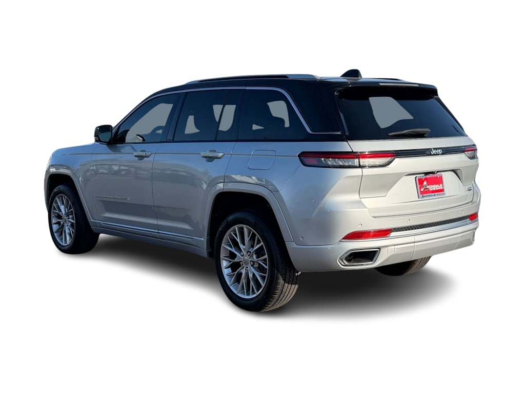 Thumbnail: 2022 Jeep Grand Cherokee - 4