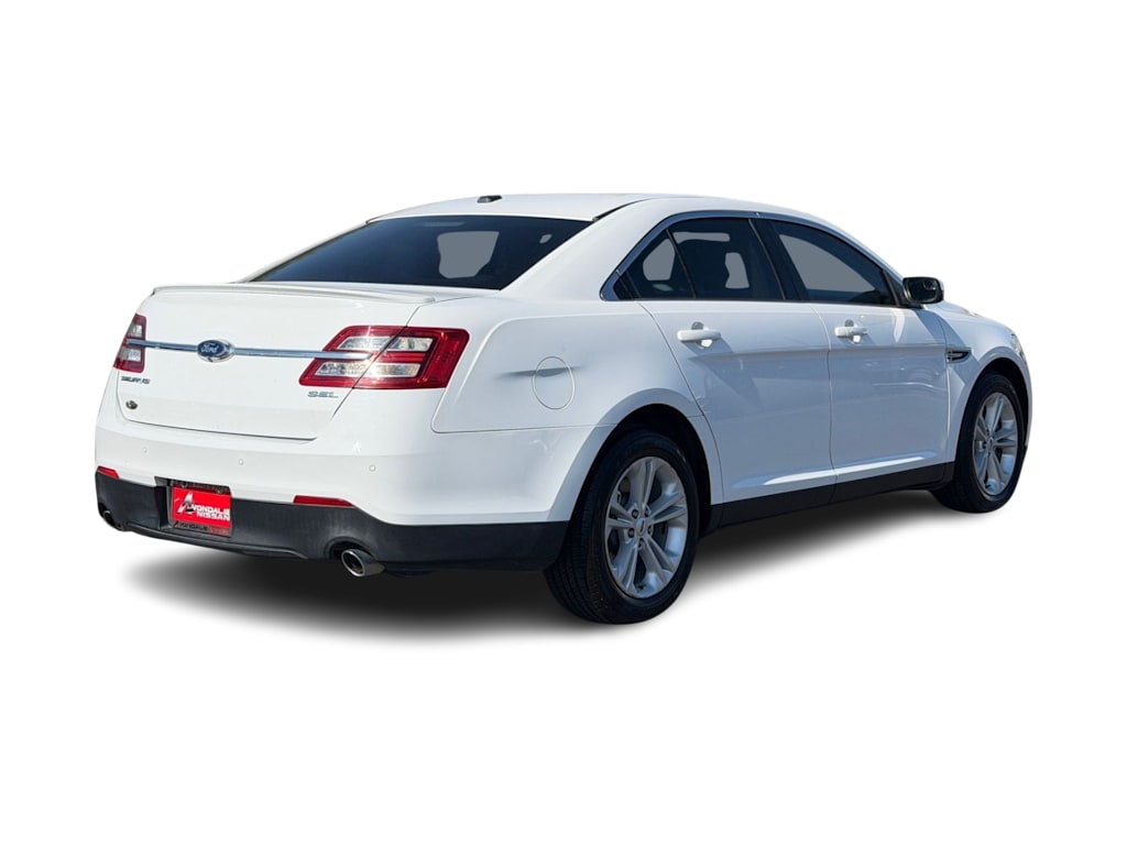 Thumbnail: 2017 Ford Taurus - 15
