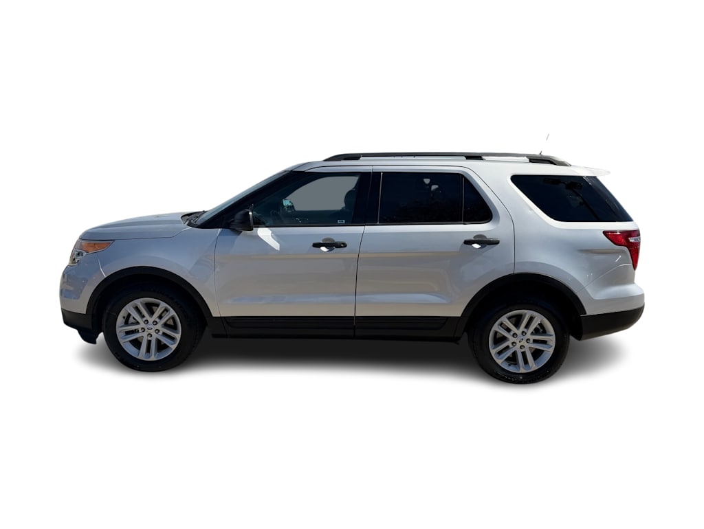 Thumbnail: 2015 Ford Explorer - 3