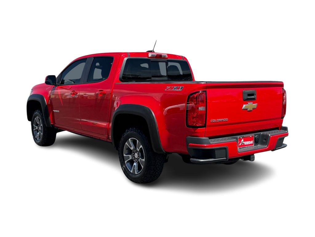 Thumbnail: 2016 Chevrolet Colorado - 4