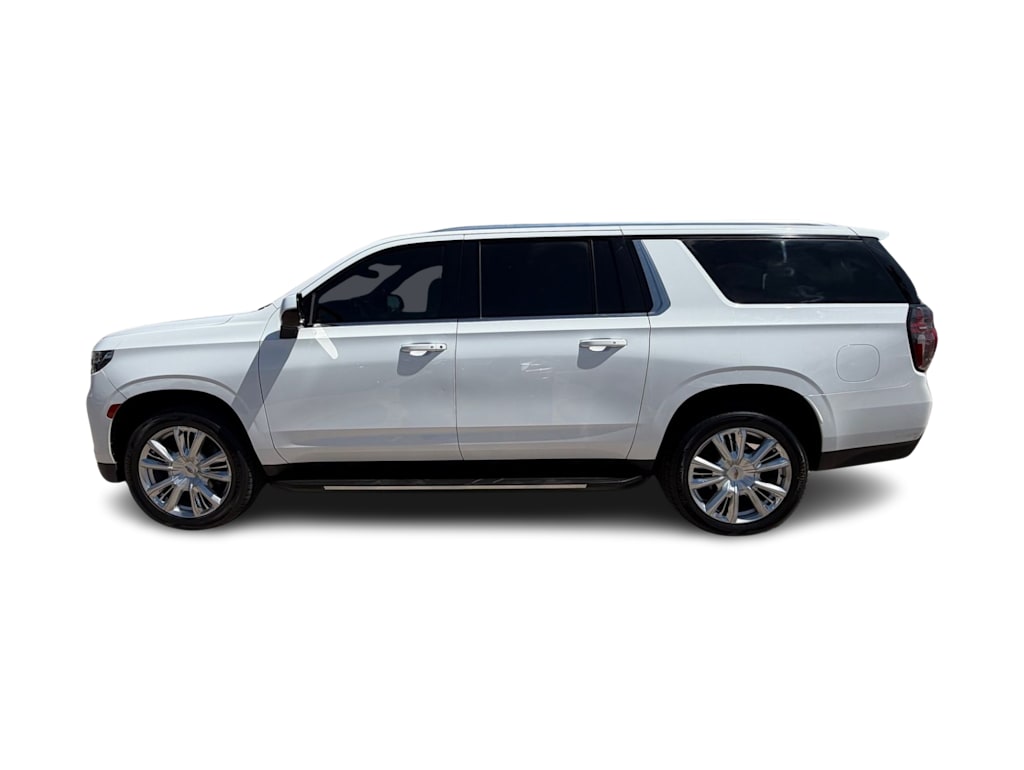 Thumbnail: 2021 Chevrolet Suburban - 3