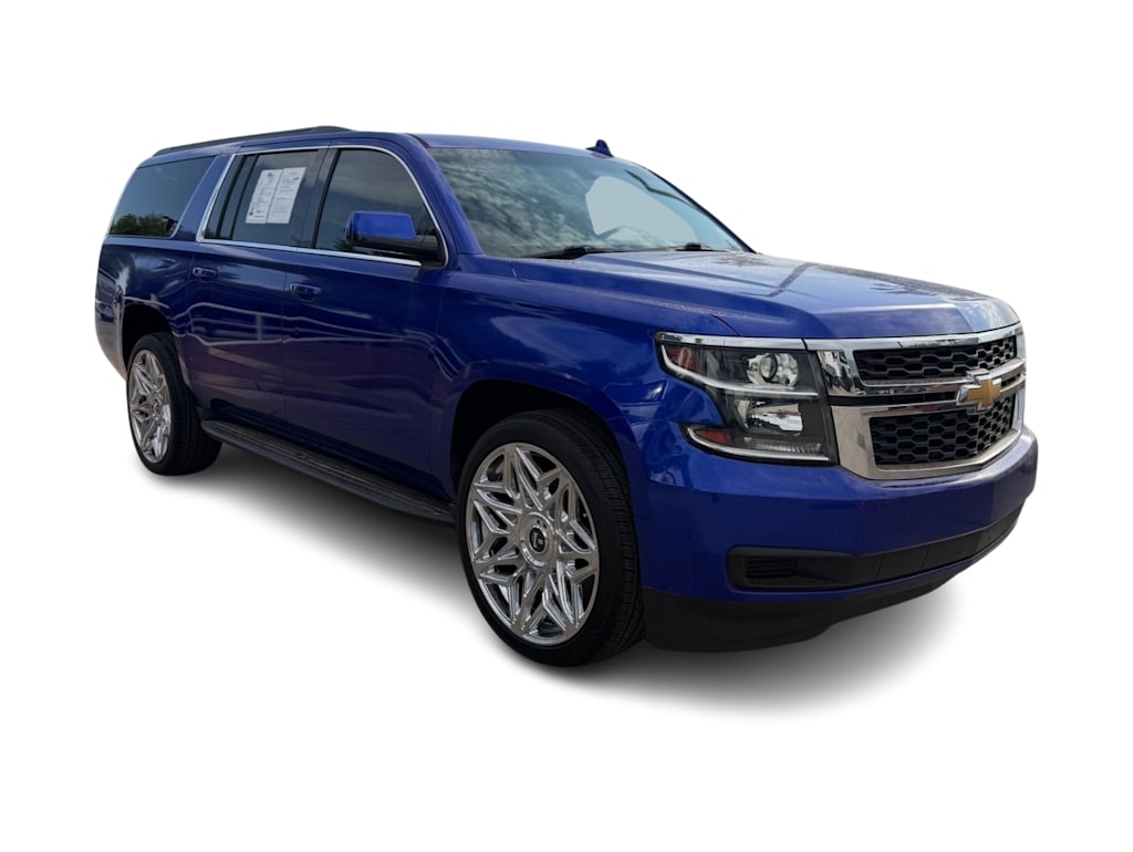 Thumbnail: 2017 Chevrolet Suburban - 18