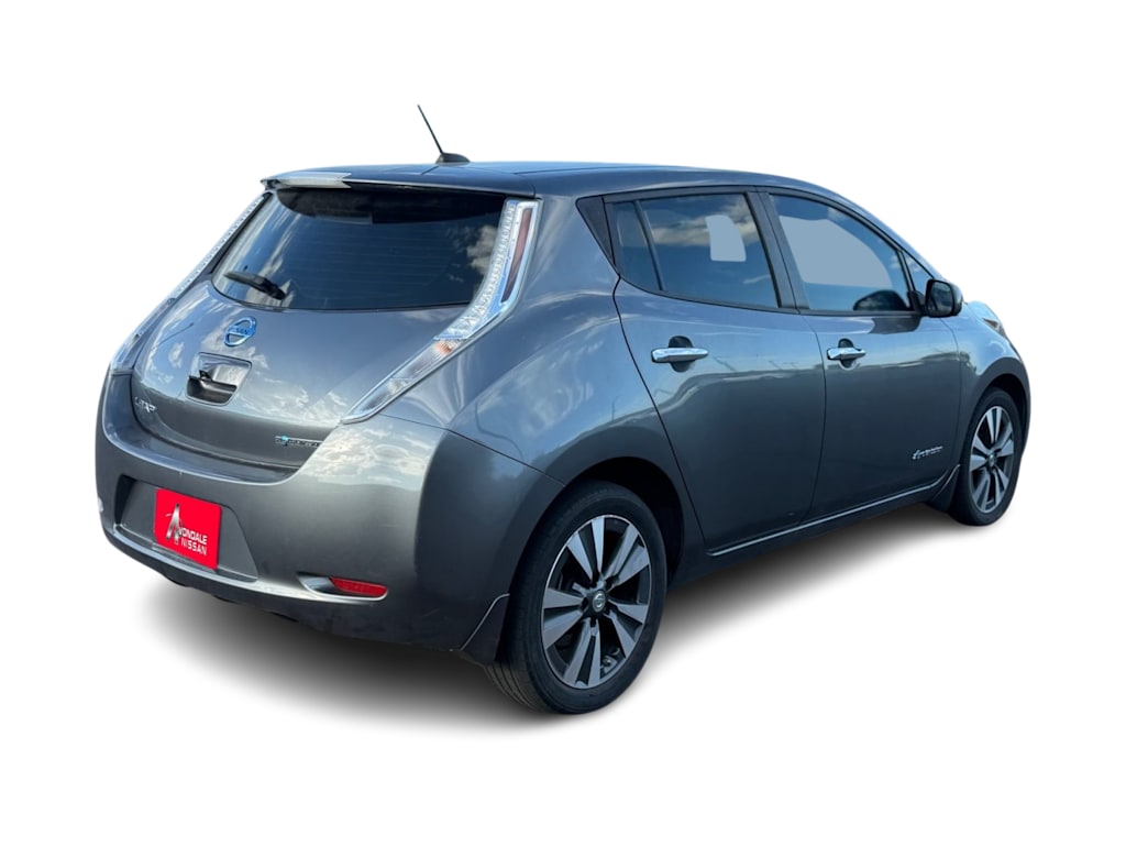 Thumbnail: 2015 Nissan Leaf - 10