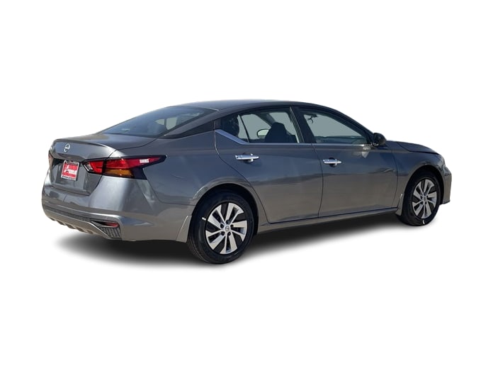 Thumbnail: 2025 Nissan Altima - 14