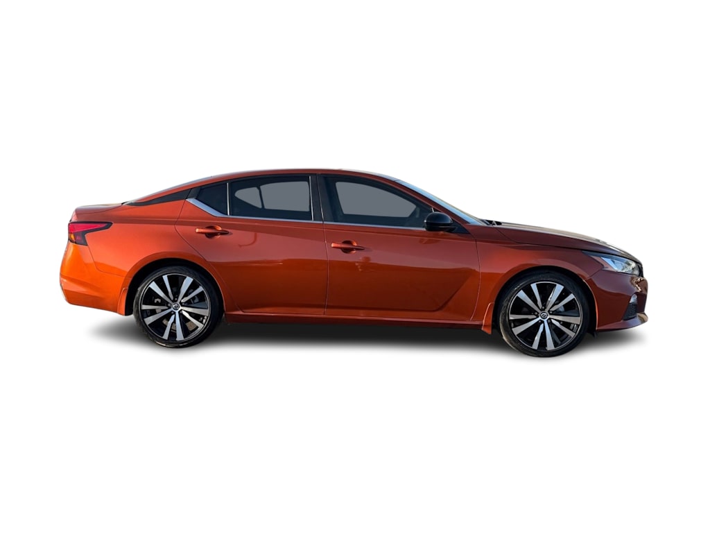 Thumbnail: 2022 Nissan Altima - 17