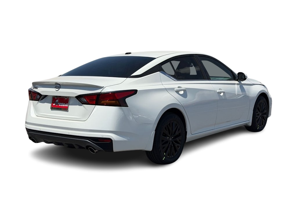 Thumbnail: 2026 Nissan Altima - 12
