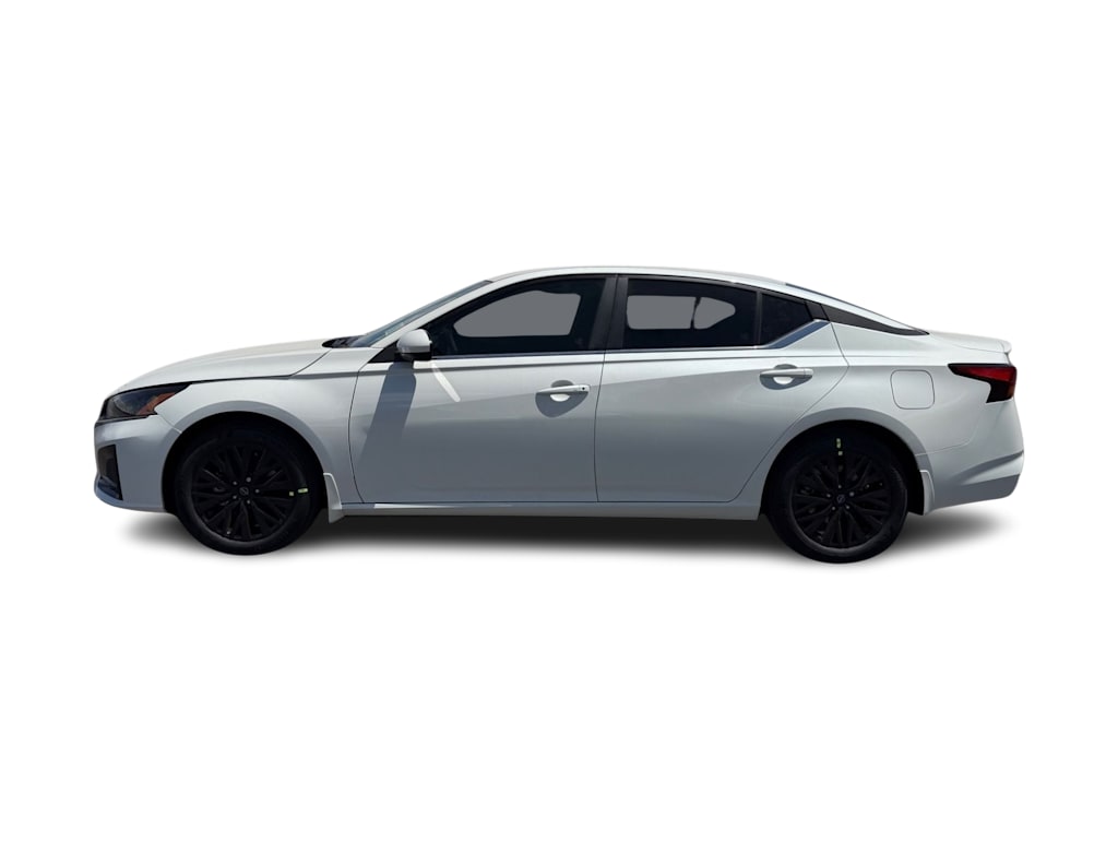 Thumbnail: 2026 Nissan Altima - 3