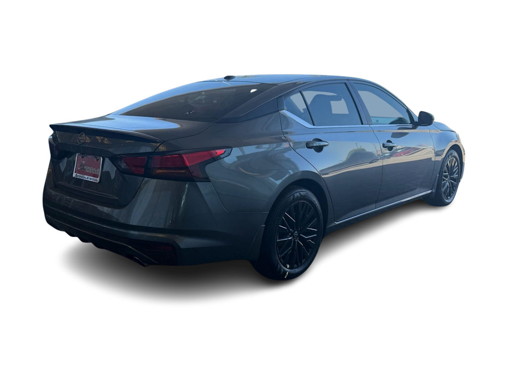 Thumbnail: 2026 Nissan Altima - 11