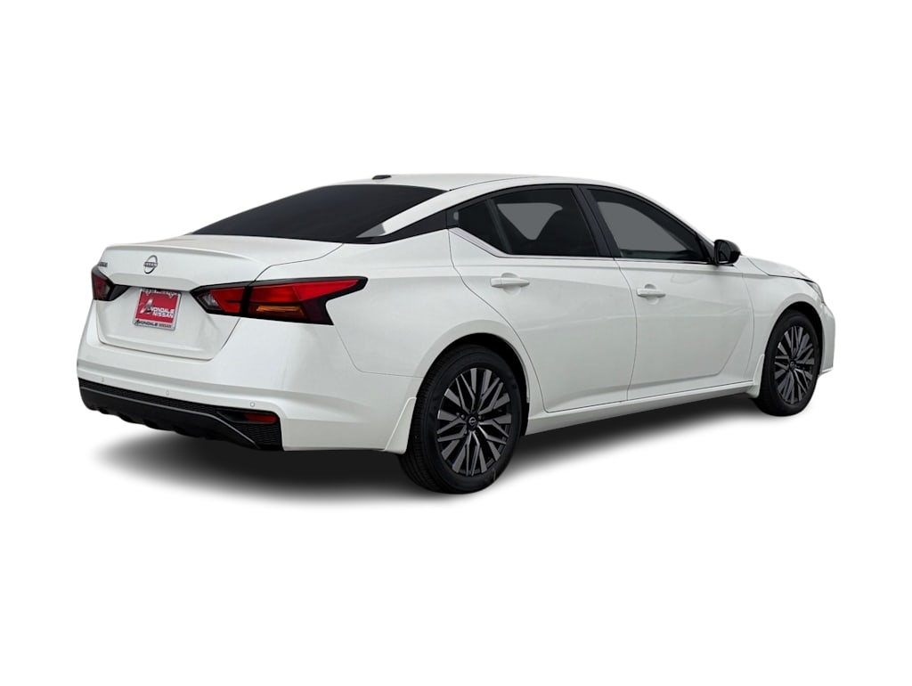 Thumbnail: 2026 Nissan Altima - 12
