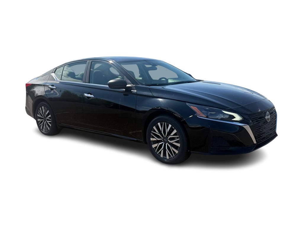 Thumbnail: 2025 Nissan Altima - 15
