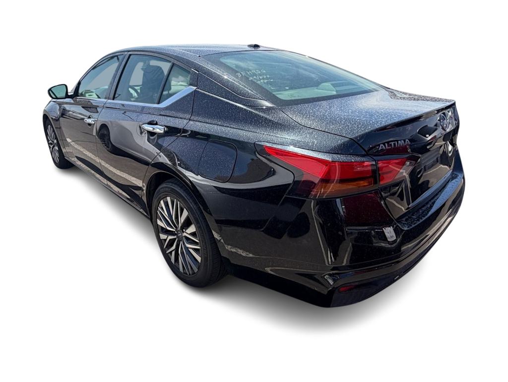 Thumbnail: 2024 Nissan Altima - 2