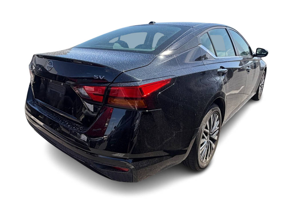 Thumbnail: 2024 Nissan Altima - 9