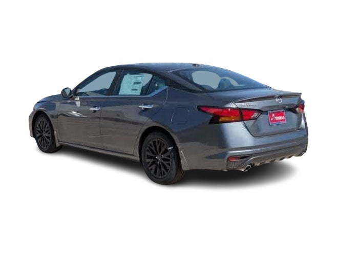 Thumbnail: 2025 Nissan Altima - 4