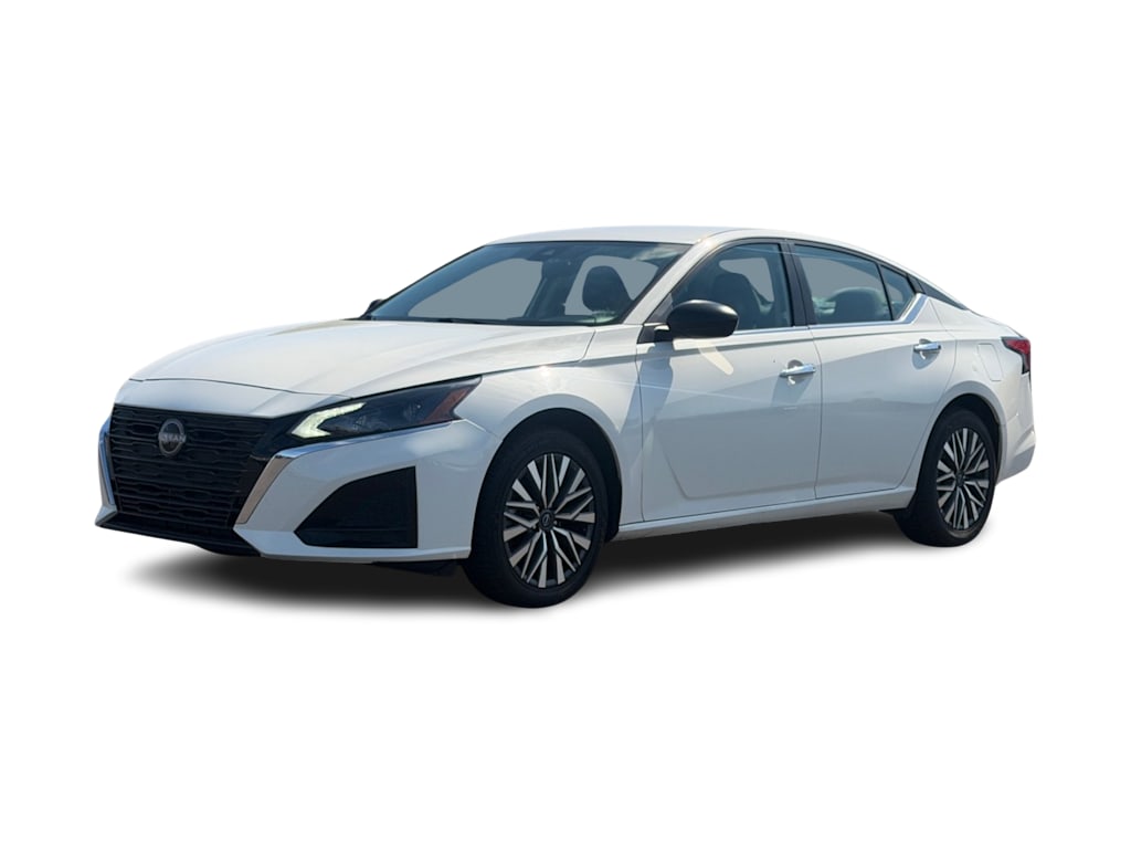 Thumbnail: 2025 Nissan Altima - 12